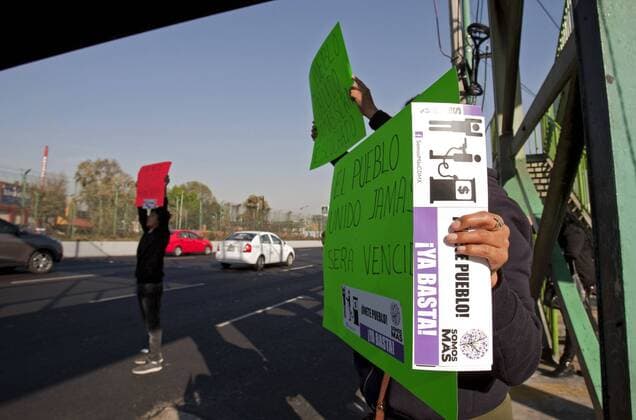 Mexico: nationwide protests against increase in gasoline prices