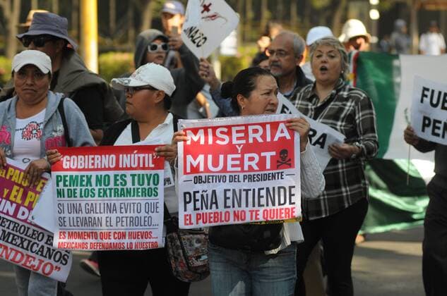 Protests in Mexico over increased gasoline prices