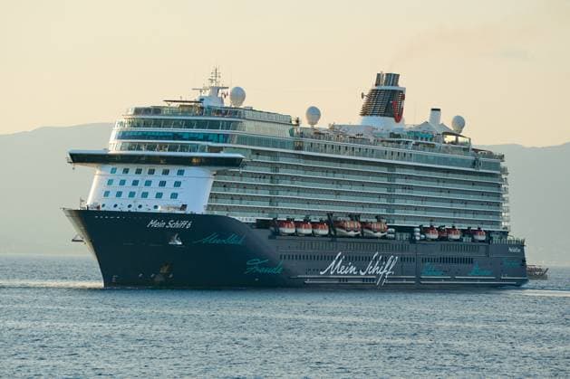 Iran war, Tui cruise ship Mein Schiff 4 threatened by Revolutionary Guards - Archive pictures
