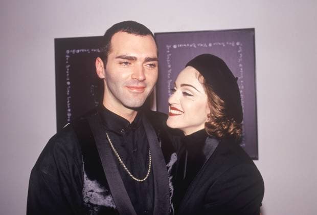 Madonnas brother Christopher Ciccone died
