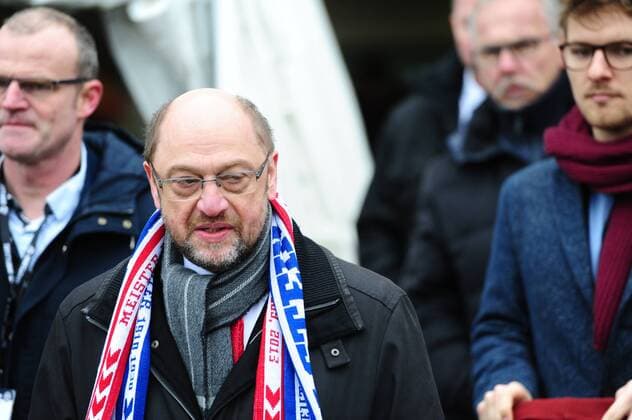 Martin Schulz visits football match in Kiel