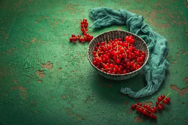 IMAGO Creative, season summer, food, redcurrant