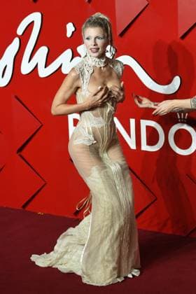 The Fashion Awards in London, Julia Fox gets her dress fixed on the red carpet