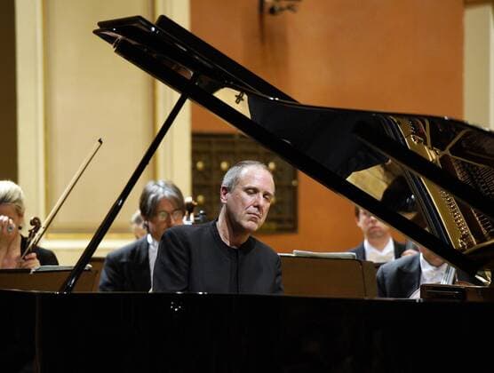Alexander Lonquich - Music Festival in Prague