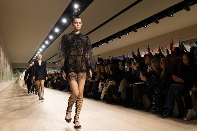 Paris Fashion Week, Christian Dior fashion show