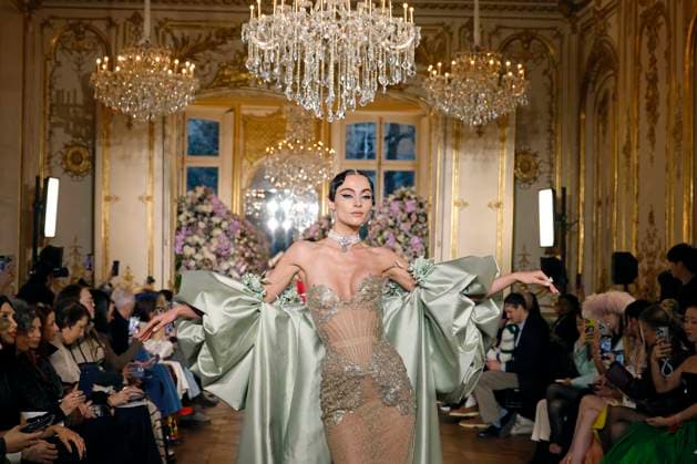 Paris Fashion Week, Miss Sohee fashion show
