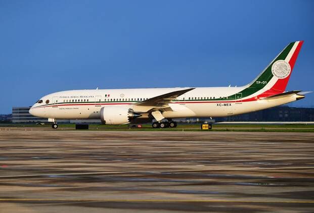 Mexico sells presidential aircraft