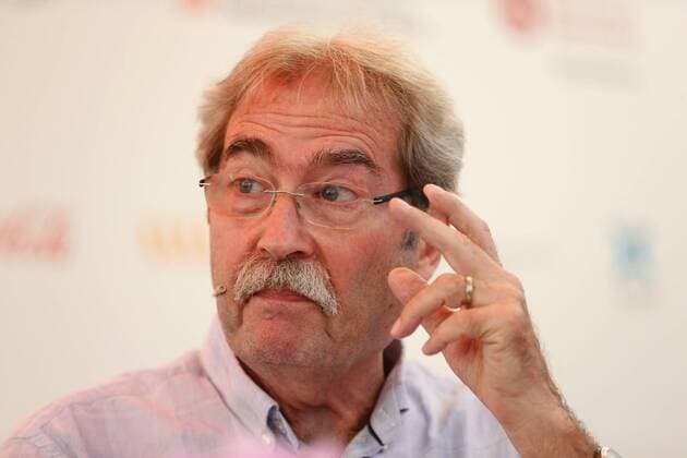Jaume Cabre Receives Career Award at Catalonian Book Week