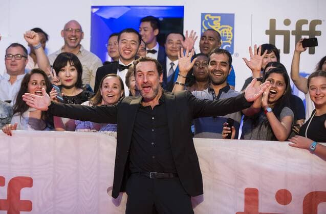 tiff - C est la vie! premiere