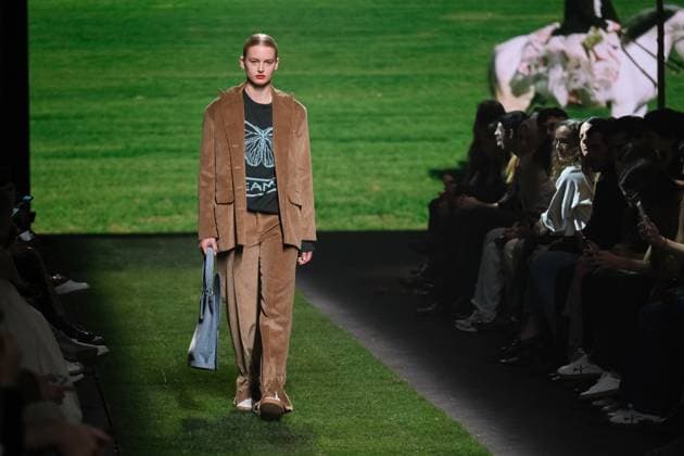 Madrid Fashion Week, Ynesuelves fashion show