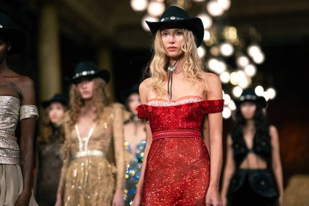 London Fashion Week, Aadnevik fashion show