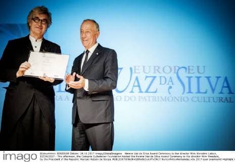 Wim Wenders receives Helena Vaz da Silva Award in Lisbon