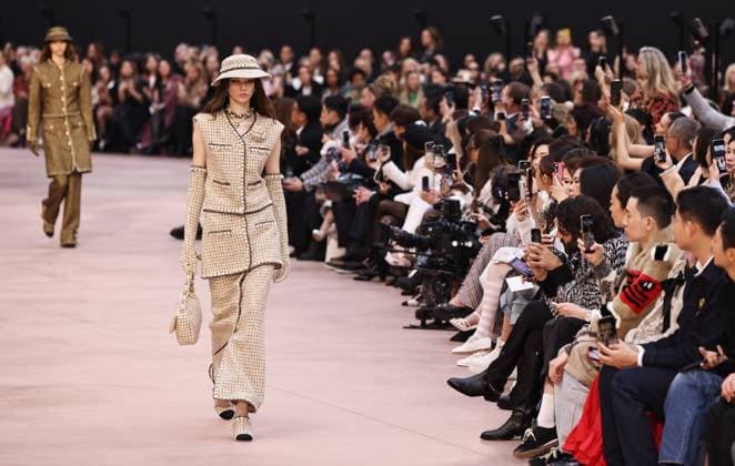 Paris Fashion Week, Chanel fashion show