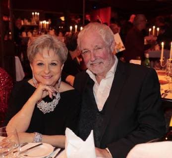 Palazzo Premiere of Glanz und Gloria in Berlin
