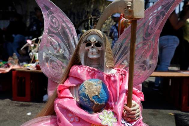 Mexico, Homage to Santa Muerte in Tepito