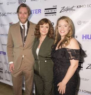 Bombshell Theatre premiere in New York
