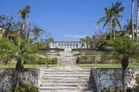 Travel, Parks and Gardens, Bahamas, The Cloisters in Nassau