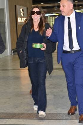 Cannes International Film Festival, Stars at the airport