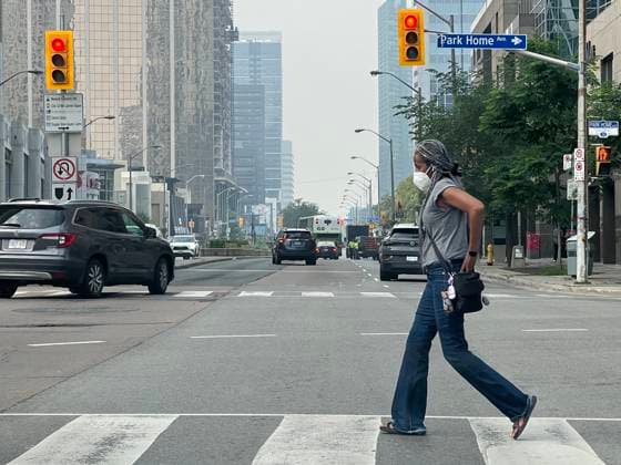 Canada, poor air quality in Toronto due to forest fires