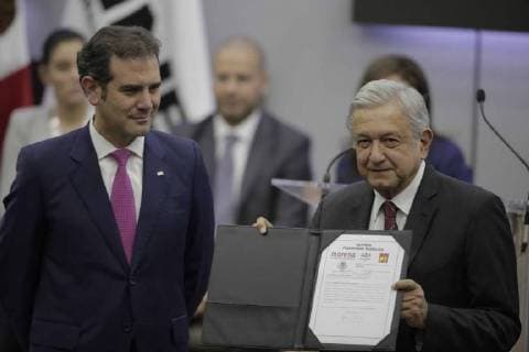 Mexico: Andres Manuel Lopez Obrador registers as presidential candidate
