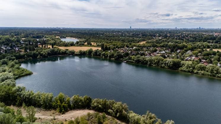 Berlin: Politicians from the Marzahn-Hellersdorf district want to take action against alleged sex meet-ups at the Kaulsdorf lakes; archive photos