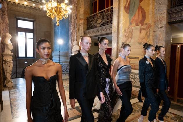 Paris Fashion Week, Peet Dullaert fashion show
