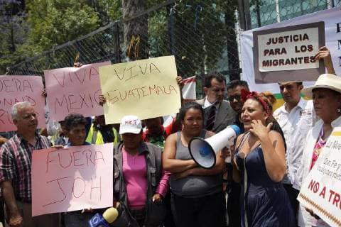 Protest in front of US Embassy in Mexico City