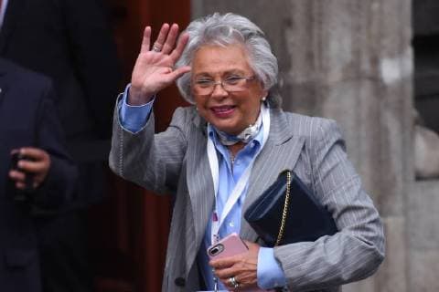Mexico: Presidential candidate Olga Sanchez Cordero on her way to the TV duel in Mexico City