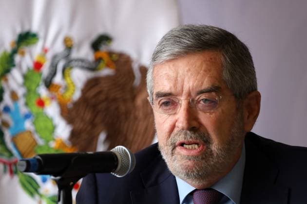 Mexico, Press conference by Foreign Minister Juan Ramon de la Fuente