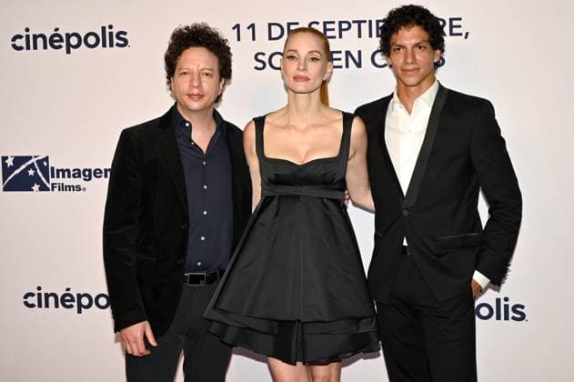 Dreams premiere in Mexico City