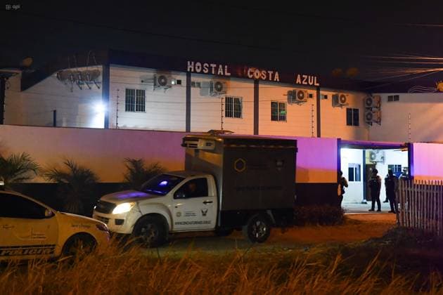 Ecuador, attack on Exapromo football teams accommodation
