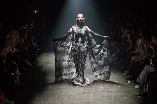 London Fashion Week, Hengdi Wang fashion show