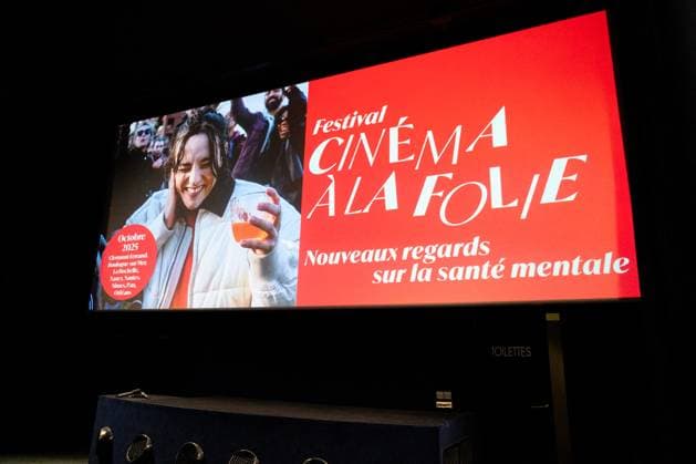 Les Reveurs Paris Premiere