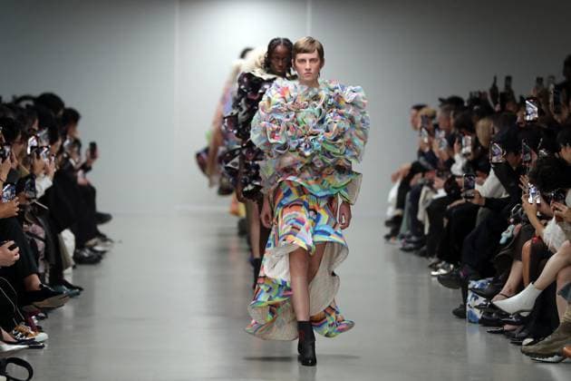 Paris Fashion Week, Anrealage fashion show