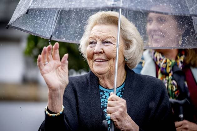 Princess Beatrix at the Beatrix Muscle Funds Oranjepad walk in Baarn