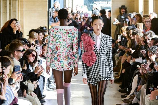 Paris Fashion Week, Shuting Qiu fashion show