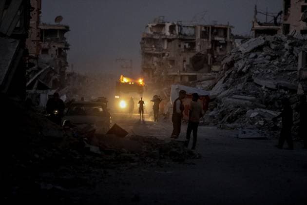 Pictures of the year 2025, News 10 October