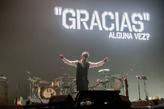 Love of Lesbian concert in Madrid