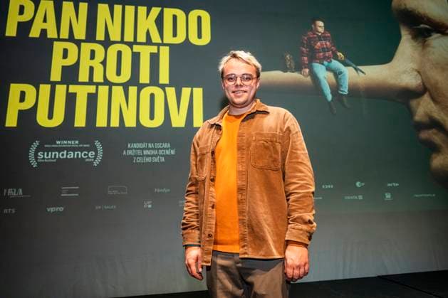 Mr Nobody Against Putin premieres in Prague