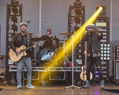 LakeShake Music Festival: LoCash