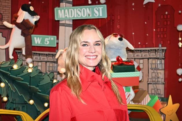 Diane Kruger at the inauguration of the Christmas windows in the Printemps Haussmann department stores in Paris