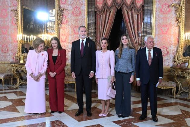 Spanish royal family holds reception after Queen Sofia is awarded the Golden Fleece