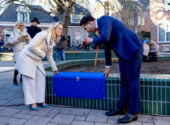 Netherlands, Princess Margarita of Bourbon-Parma opens shopping centre in Wassenaar