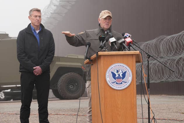 USA, Tom Homan visits the border with Mexico in San Diego