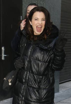 Celebrities in front of the ABC Studios in New York