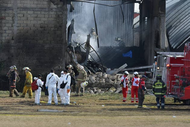 Mexico, investigation after plane crash in the state of Mexico