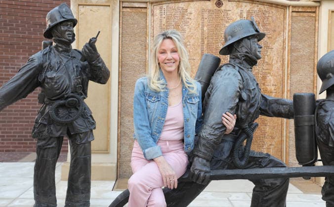 Love rumours about Heather Locklear and Lorenzo Lamas, archive pictures