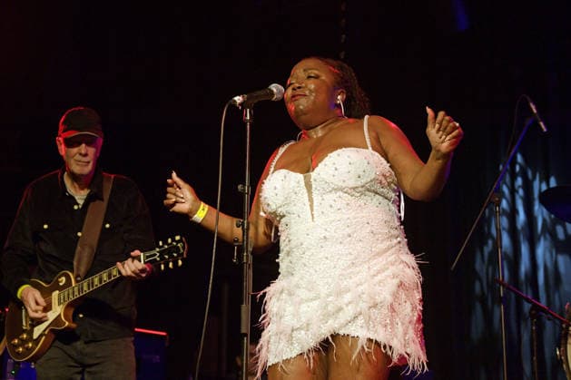 January Blues Festival in London, Robbin Kapsalis