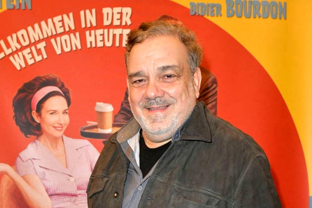 The progressive nostalgics - C etait mieux demain Premiere in Berlin