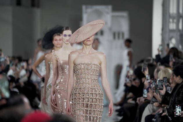 Paris Fashion Week, Georges Chakra fashion show